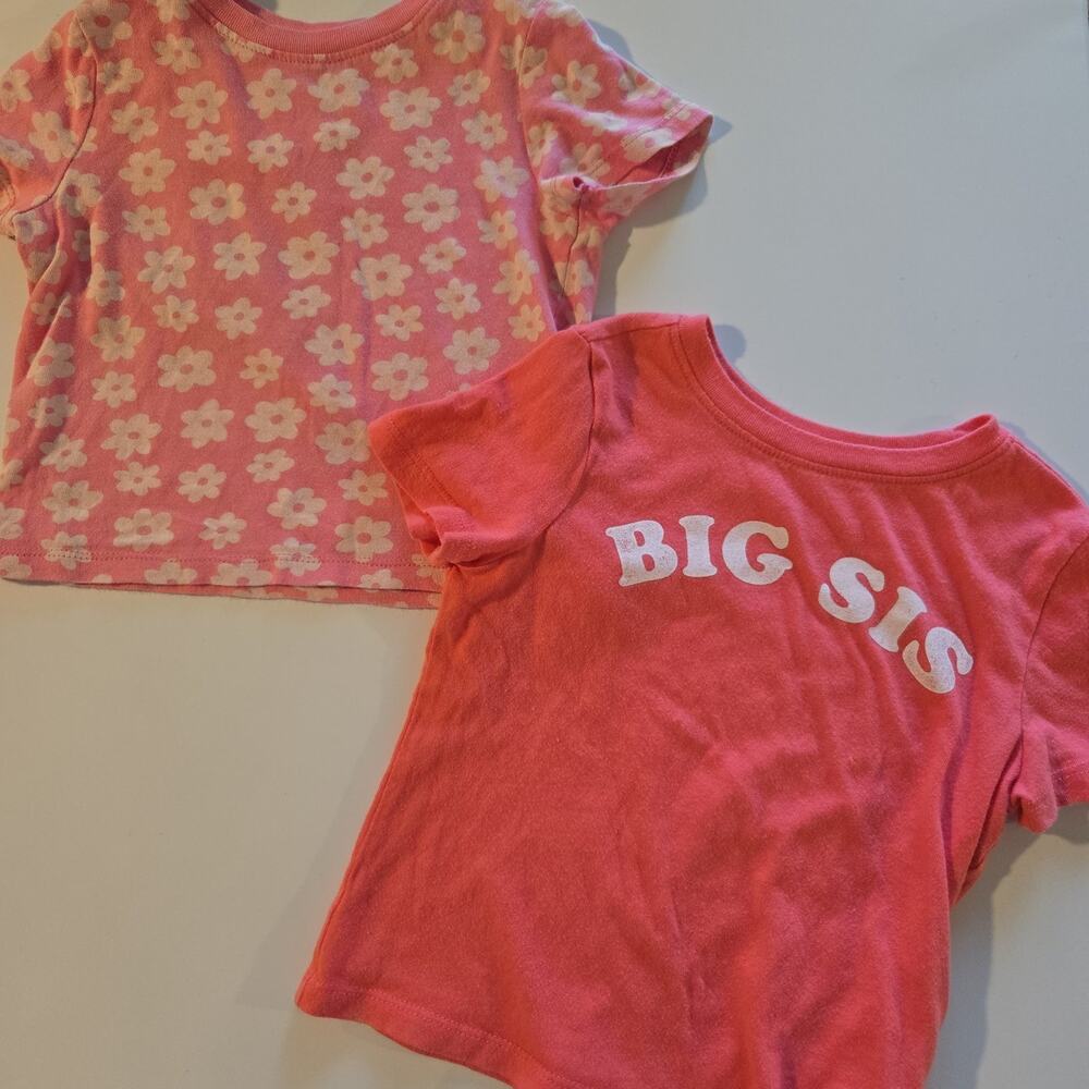 Old Navy Big Sis/Floral Boho Shirt Bundle 2T